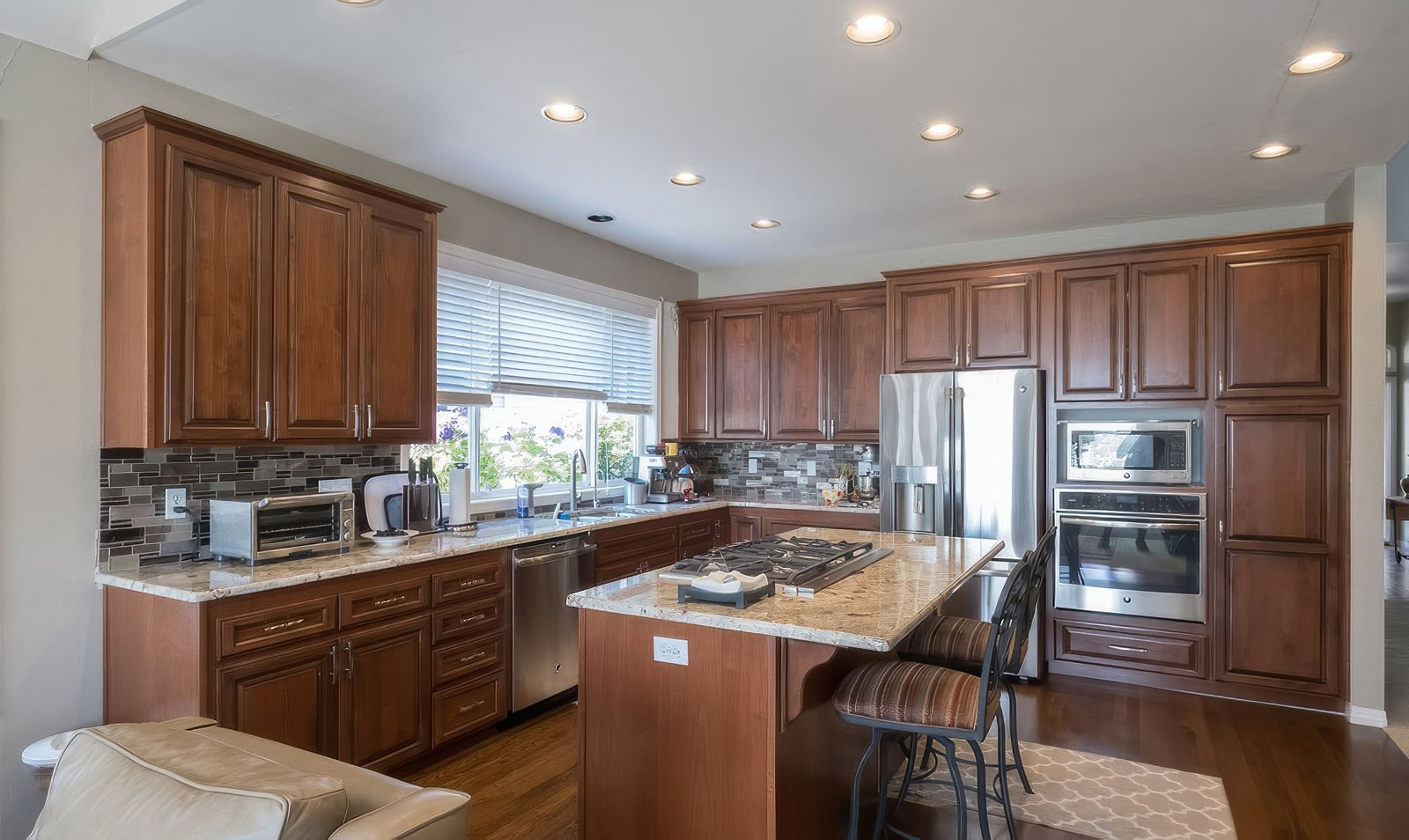 Cabinets Refacing